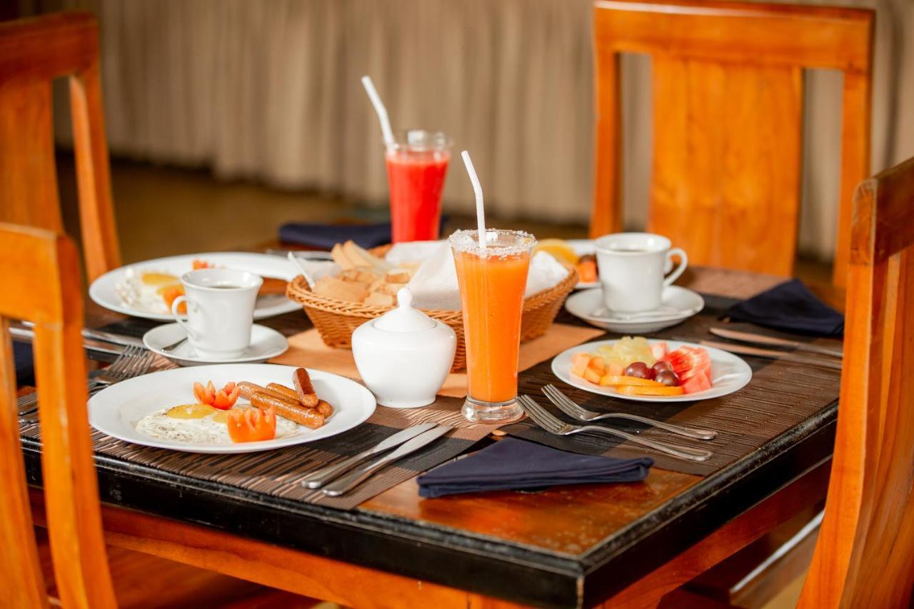 Tringa Yala Resort *